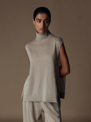 Топ Minerva из кашемира